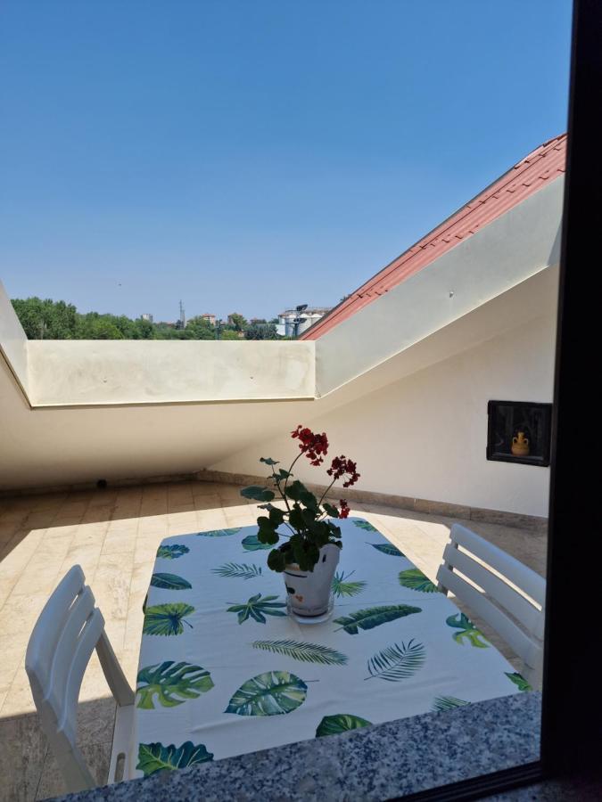 Comfy Penthouse Apartment มิลาน ภายนอก รูปภาพ