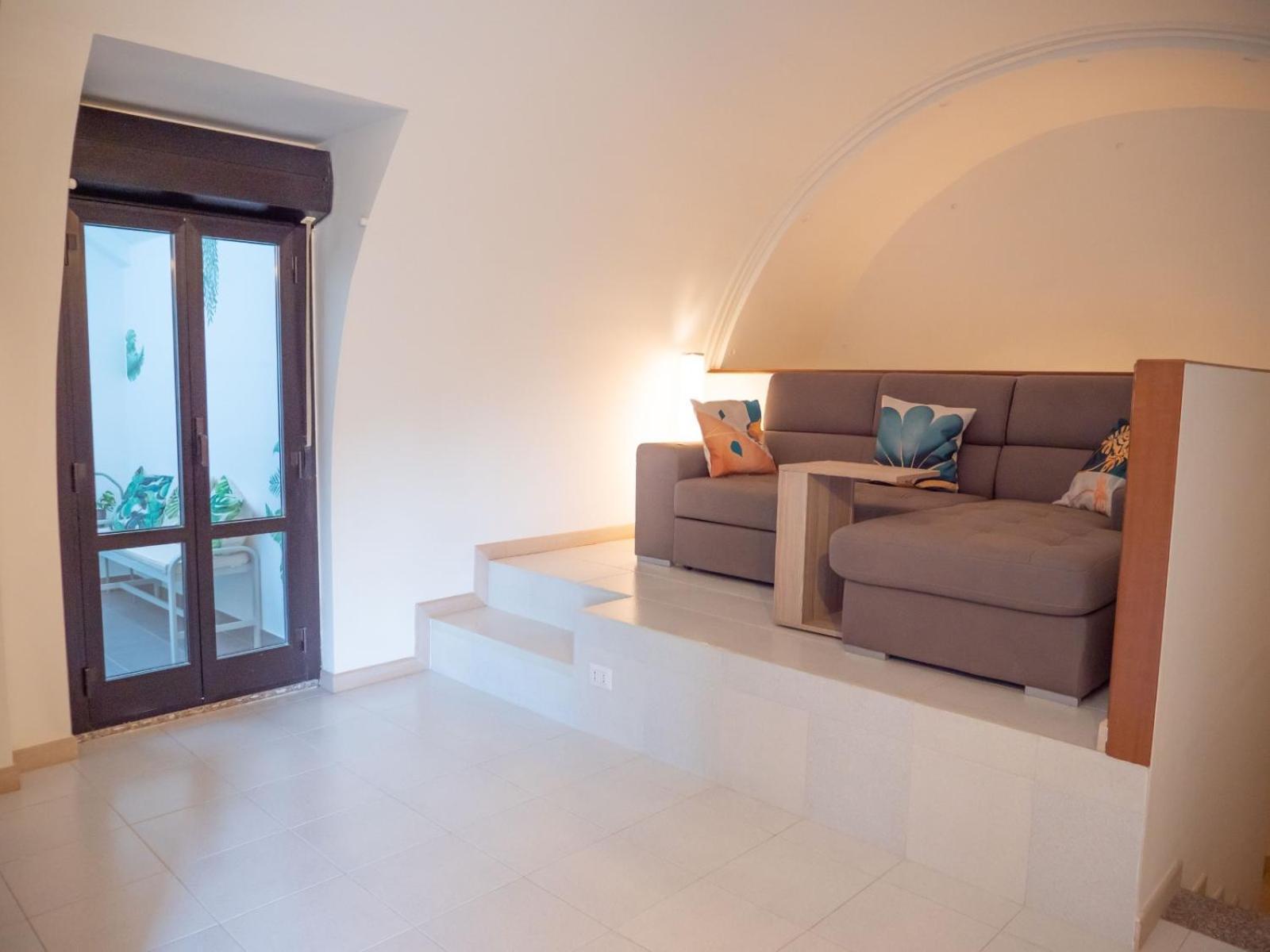Comfy Penthouse Apartment มิลาน ภายนอก รูปภาพ