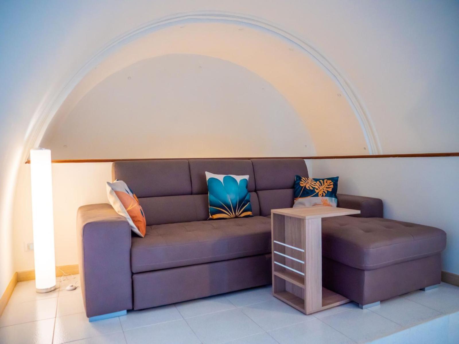 Comfy Penthouse Apartment มิลาน ภายนอก รูปภาพ